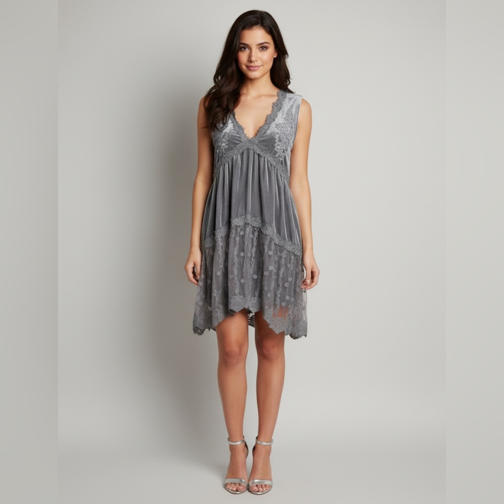 POL Crushed Velvet Floral Lace Embroidered Mini Dress Tunic Gray Size Large